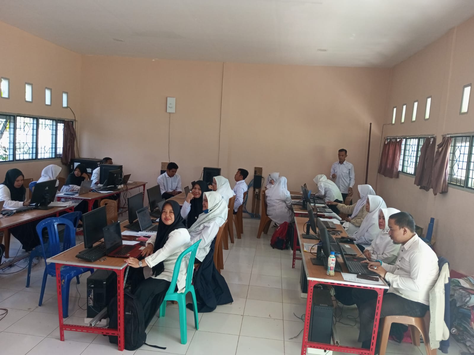 Asesmen Kompetensi Guru dan Tenaga Kependidikan tahun 2024 Asesmen Kompetensi Guru dan Tenaga Kependidikan tahun 2024