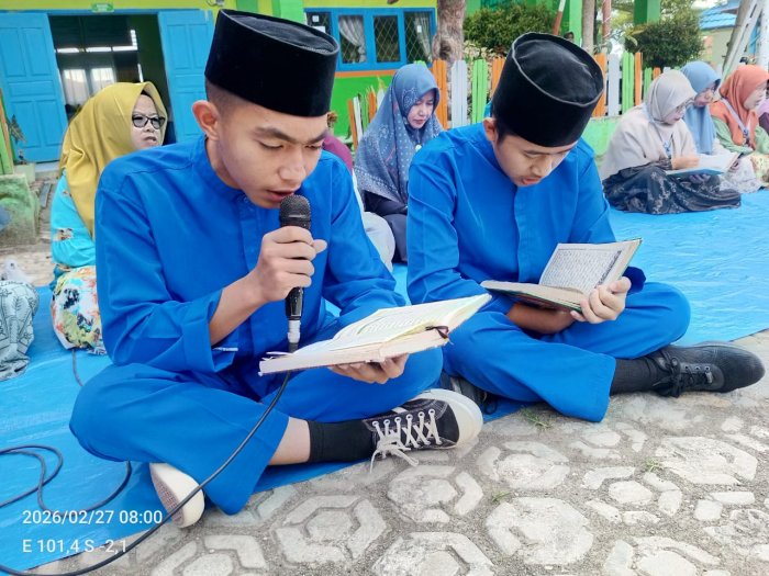MTsN 6 Kerinci Gelar Yasinan Jumat Perdana Ramadan Penuh Khidmat