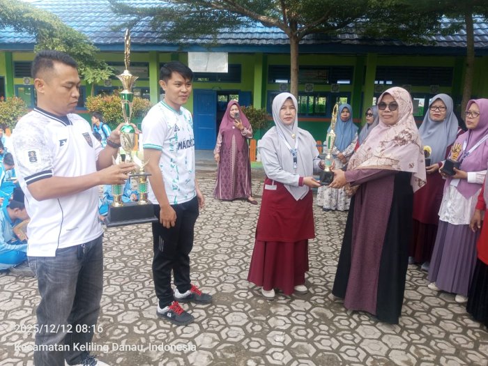 Pembukaan Liga Sepak Bola MTsN 6 Kerinci Resmi Dimulai, Waka Kesiswaan Tekankan Sportivitas