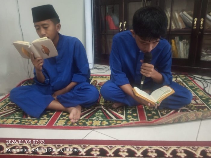 Yasinan Perdana Dipandu Siswa Kelas VII A Berjalan Khidmat dan Lancar