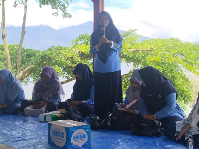 MTsN 6 Kerinci Gelar Kegiatan Rutin DWP, Pererat Kebersamaan dan Kekompakan MTsN 6 Kerinci Gelar Kegiatan Rutin DWP, Pererat Kebersamaan dan Kekompakan