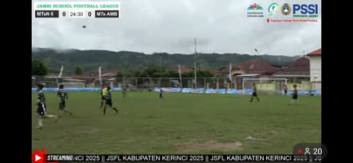 Skor Imbang, Tim Football MTsN 6 Kerinci Pastikan Tiket ke Babak Perempat Final