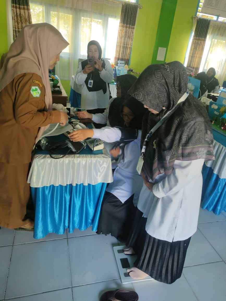PTK MTsN 6 Kerinci Ramai-Ramai Ikuti Pemeriksaan Kesehatan Gratis PTK MTsN 6 Kerinci Ramai-Ramai Ikuti Pemeriksaan Kesehatan Gratis