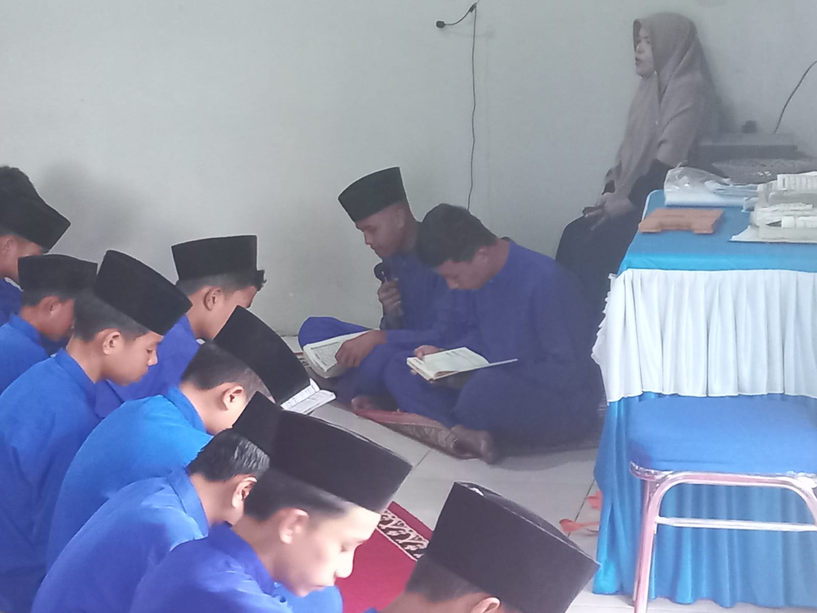 Yasinan Jum'at Terakhir Untuk anak kelas IX Yasinan Jum'at Terakhir Untuk anak kelas IX