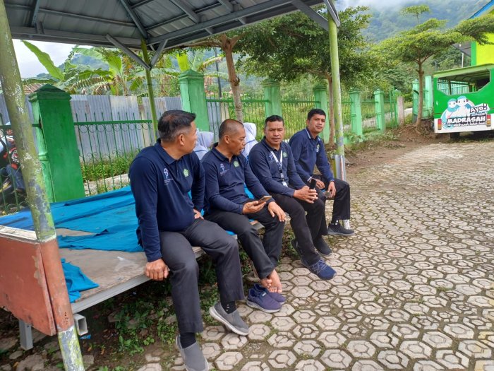 Koordinasi Penegak Disiplin MTsN 6 Kerinci Koordinasi Penegak Disiplin MTsN 6 Kerinci