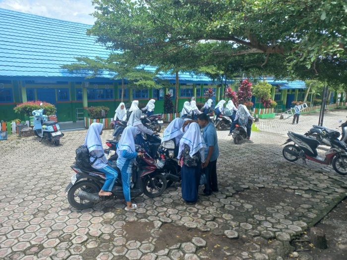 Pengaturan Siswa yang Membawa Motor Saat Pulang, Demi Tertib dan Keselamatan Bersama