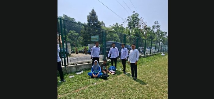 Melesat di Lintasan, Mengukir Kebanggaan: Arzam dan Neysa Bawa Pulang Juara, Arzam Berhak Mewakili Kerinci ke Tingkat Provinsi Melesat di Lintasan, Mengukir Kebanggaan: Arzam dan Neysa Bawa Pulang Juara, Arzam Berhak Mewakili Kerinci ke Tingkat Provinsi