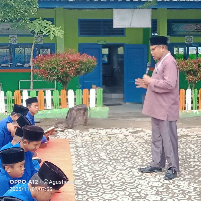 Kultum H. Afrial, S. Pd.I: Setiap Muslim Itu Bersaudara