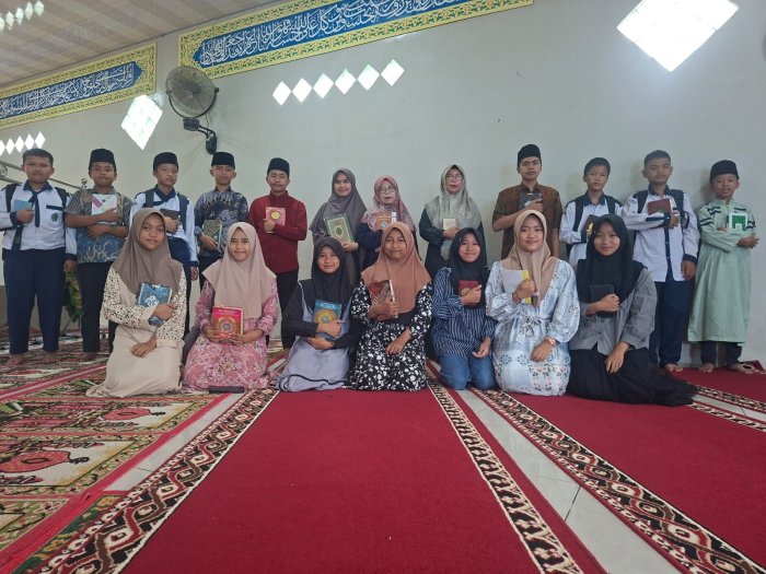 Ekstrakurikuler Tilawah Al-Quran Berlangsung Khidmat, Lantunan Merdu Warnai Sore di MTsN 6 Kerinci