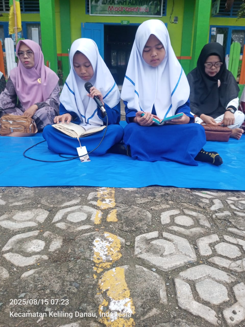 MTsN 6 Kerinci Gelar Yasinan Mingguan Dipandu Siswa Kelas VIII B MTsN 6 Kerinci Gelar Yasinan Mingguan Dipandu Siswa Kelas VIII B