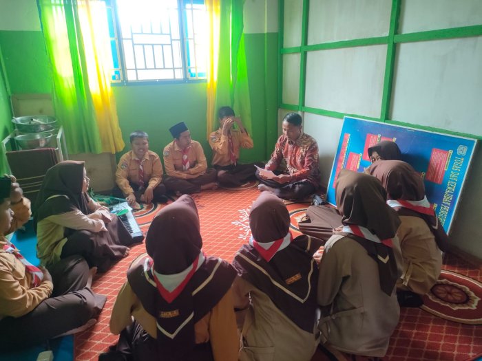 Guru Pembimbing MTsN 6 Kerinci Sosialisasikan Juknis dan Peraturan Lomba Kompac 2025 untuk Peserta Matematika Guru Pembimbing MTsN 6 Kerinci Sosialisasikan Juknis dan Peraturan Lomba Kompac 2025 untuk Peserta Matematika