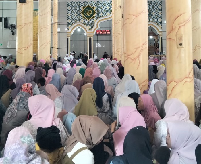 MTsN 6 Kerinci Turut Sukseskan Peringatan Isra Mi'raj Nabi Muhammad SAW Tingkat Empat Desa