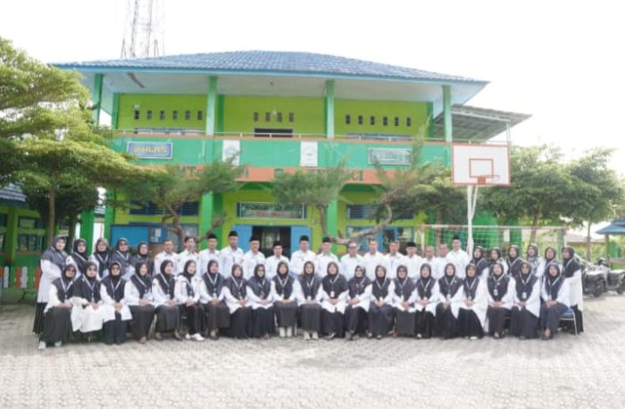 Civitas Akademika MTsN 6 Kerinci Ucapkan Selamat Memperingati Isra Miraj Nabi Muhammad SAW