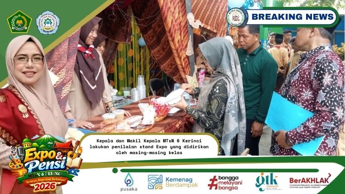 Hari Kedua Harlah ke-89 MTsN 6 Kerinci: Kepala dan Wakil Kepala MTsN 6 Kerinci Lakukan Penilaian Stand Siswa