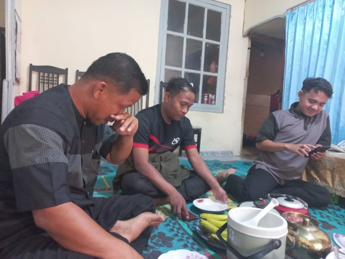 Jaga Tradisi dan Silaturahmi, PTK MTsN 6 Kerinci Hadiri Kenduri Sko Kedepatian Semerap