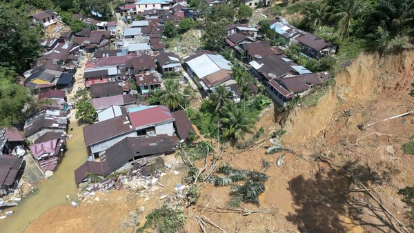 Keluarga Besar MTsN 6 Kerinci Sampaikan Duka dan Doa untuk Korban Bencana Aceh-Sumatera