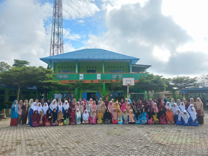 MTsN 6 Kerinci Laksanakan Upacara Peringatan HUT Provinsi Jambi yang ke-69