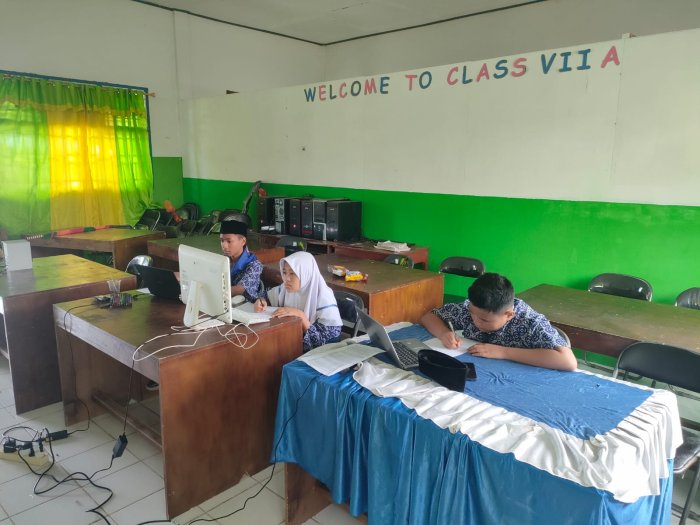 Final Lomba Kompac 2025 di MTsN 6 Kerinci Berjalan Lancar dan Sukses