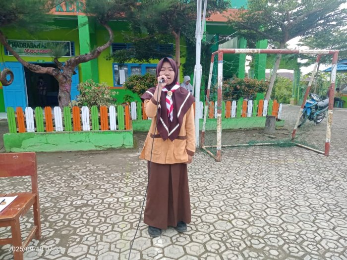 Jagalah Lisan, Pesan Adelia Zavila dalam Kultum Singkat di MTsN 6 Kerinci