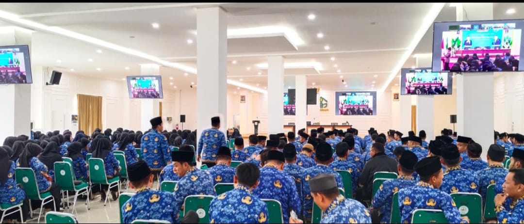 PPPK MTsN 6 Kerinci Ikuti Pembinaan Kepegawaian PPPK MTsN 6 Kerinci Ikuti Pembinaan Kepegawaian