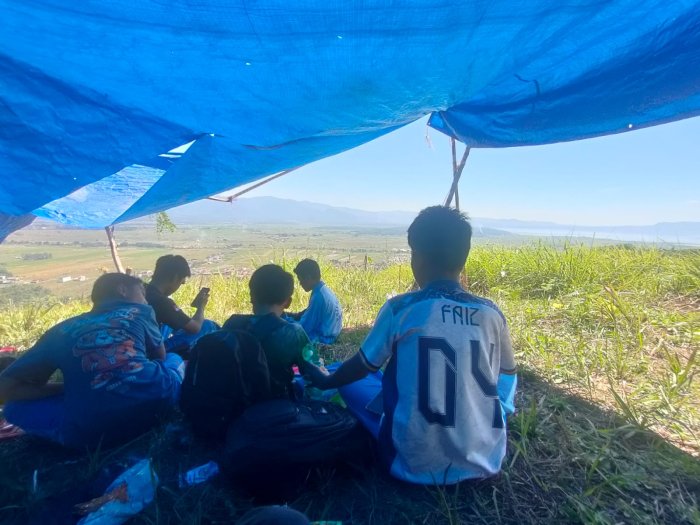 Makan Bak di Atas Awan, Faiz Siswa MTsN 6 Kerinci Bagikan Pengalaman Tak Terlupakan Jelajah Alam Sumpah Pemuda