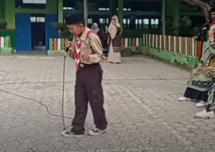 Fazel Pazlin Sang Juara, Unjuk Kebolehan Story Telling di hadapan siswa MTsN 6 Kerinci