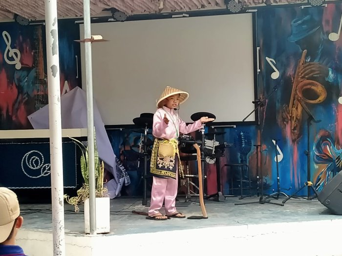 Fazel Pazlin Siswa MTsN 6 Kerinci Lolos Babak Final Storytelling OYISI SE Kota Sei Penuh dan Kabupaten Kerinci 2025