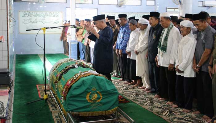 Penyesalan yang Tak Terobati, Rindu yang Tak Lagi Sampai Penyesalan yang Tak Terobati, Rindu yang Tak Lagi Sampai