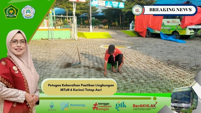 Petugas Kebersihan Pastikan Lingkungan MTsN 6 Kerinci Tetap Asri