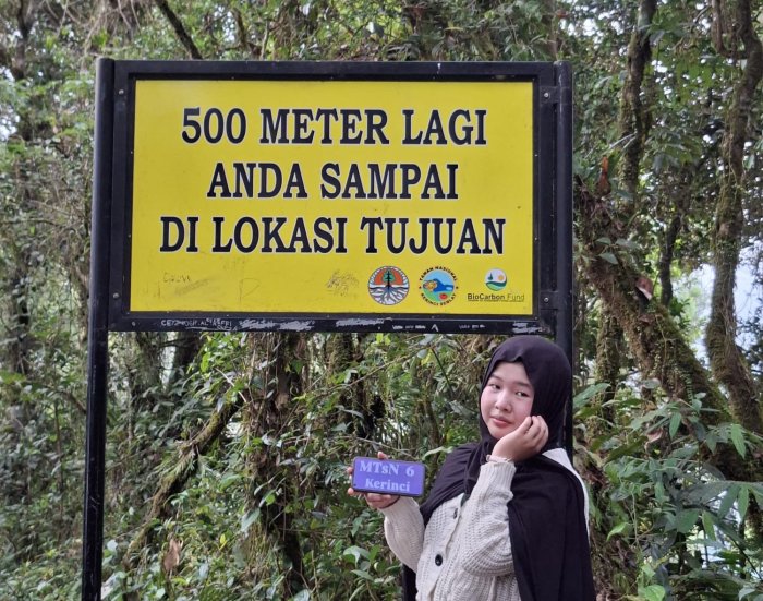 Nafah Kazue Aqila Asah Mental dan Fisik Lewat Pendakian Gunung Tujuh dengan Perjalanan Tektok Nafah Kazue Aqila Asah Mental dan Fisik Lewat Pendakian Gunung Tujuh dengan Perjalanan Tektok