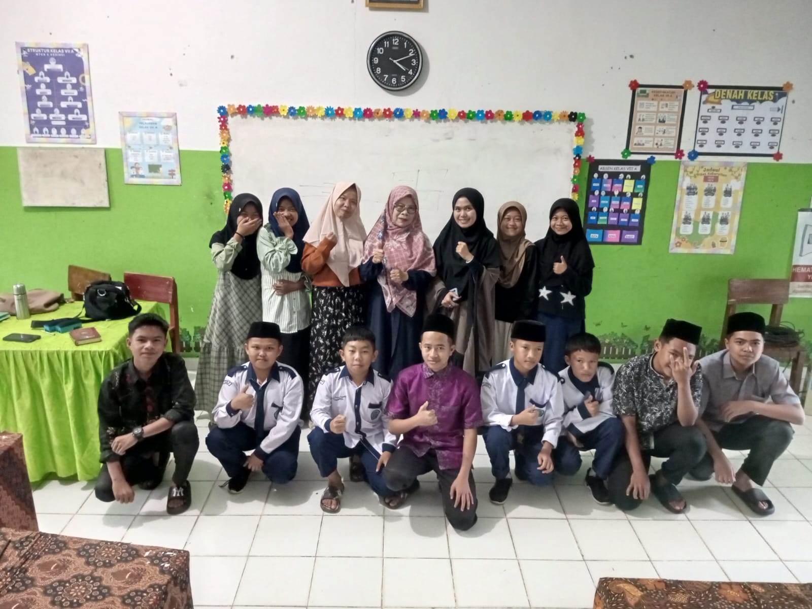 Kegiatan Tahfidz Alquran di Madrasah Kegiatan Tahfidz Alquran di Madrasah