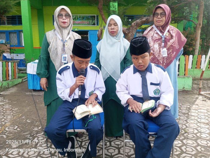 Raka Prima Aditia dan Mhd. Ikrar Pimpin Pembacaan Al-Quran Pagi dengan Percaya Diri