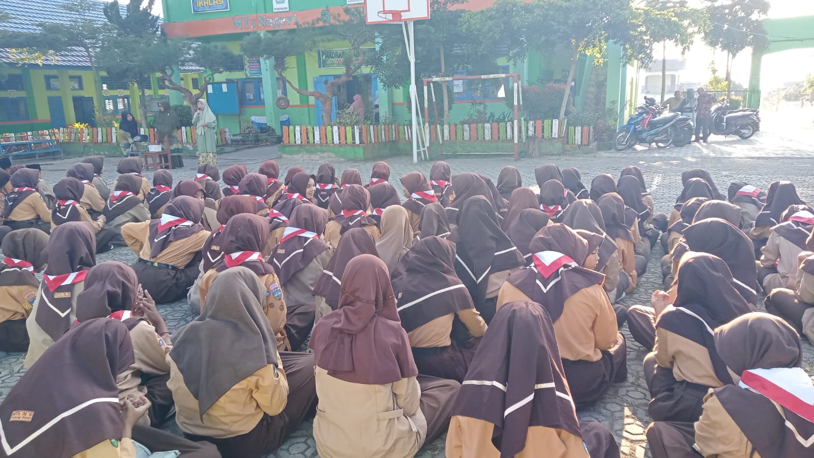 Tadarus Al-Qur`an Dan Kultum